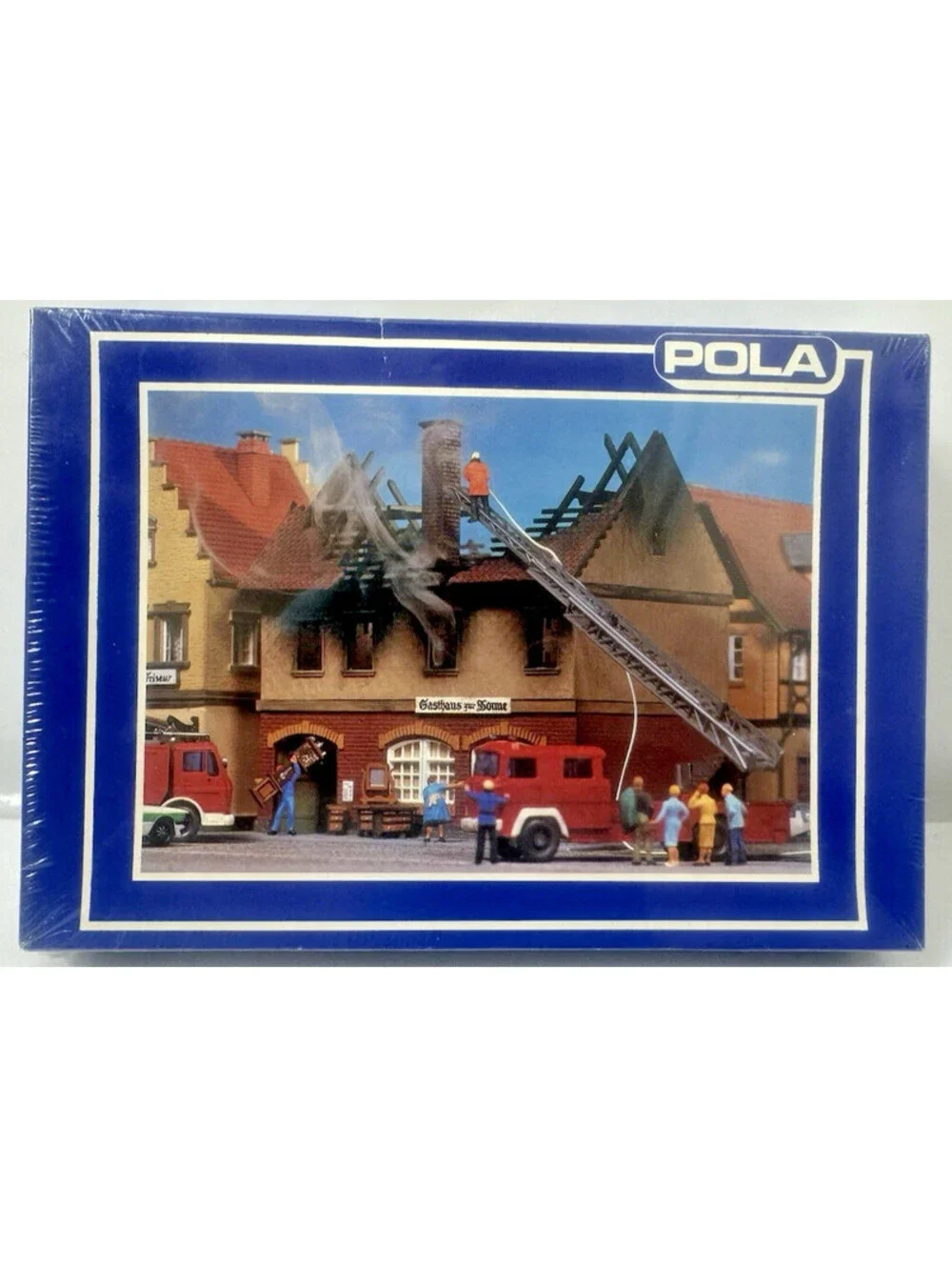 Vintage POLA 150 HO Scale Meister-Modell Gasthaus Brennendes Fire Damaged Kit